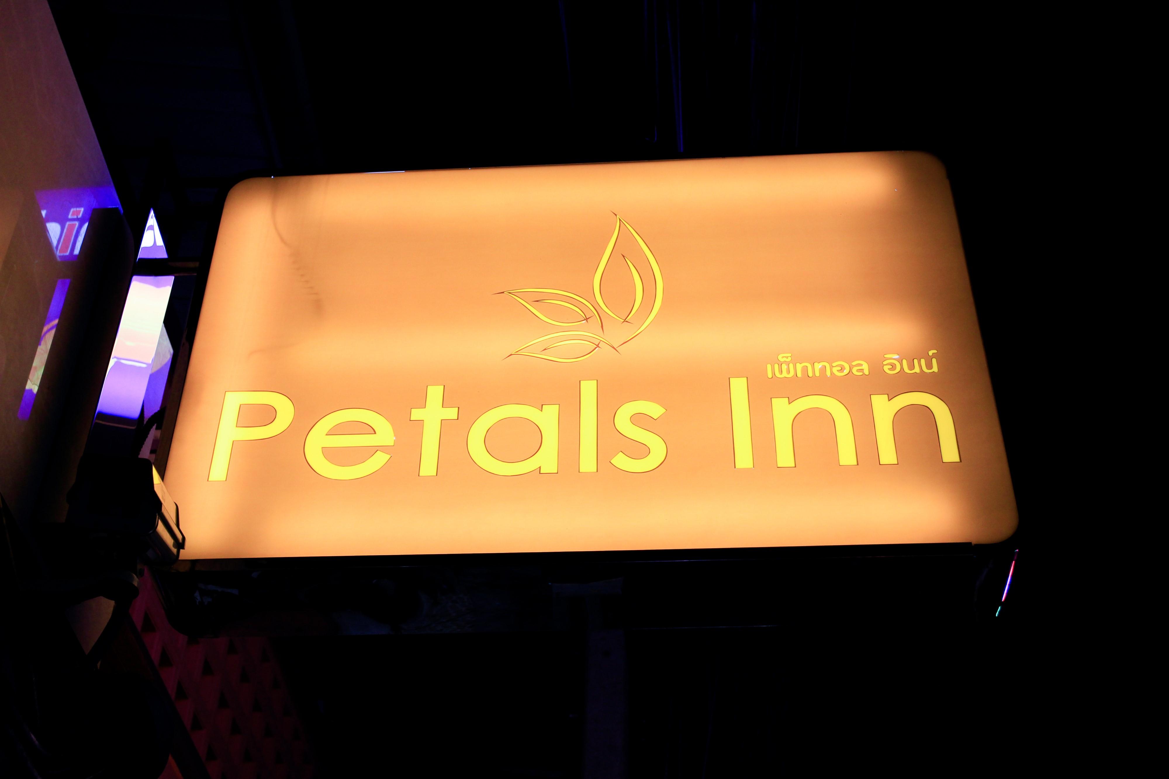 Petals Inn Bangkok Eksteriør billede