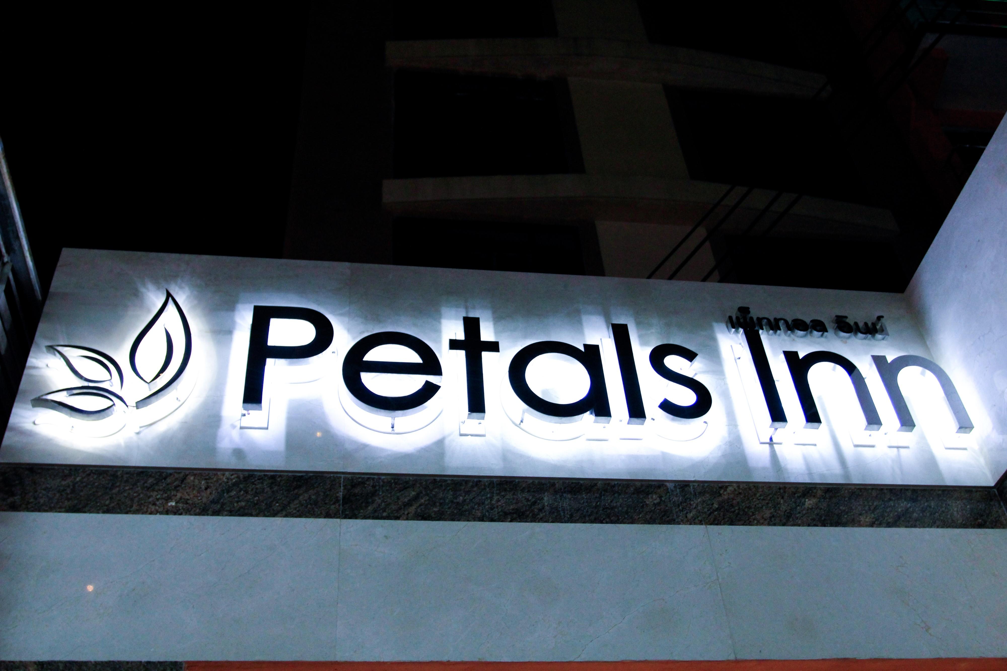 Petals Inn Bangkok Eksteriør billede